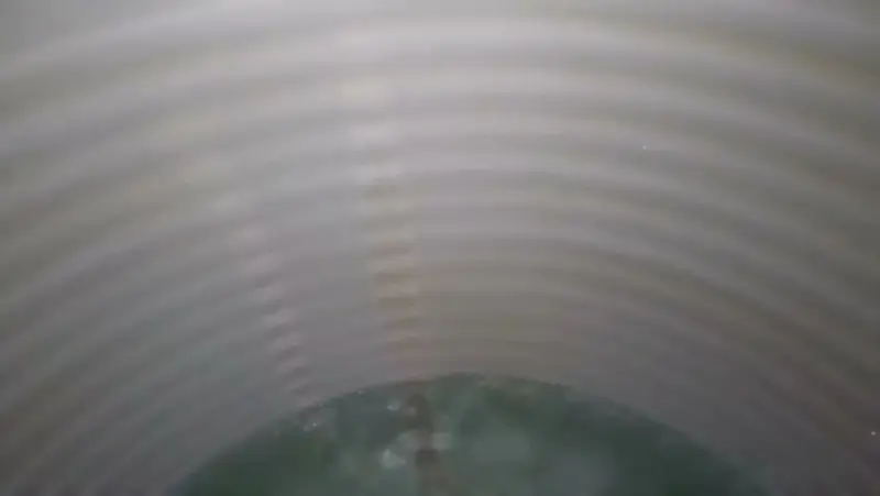 Interior tank cleaning